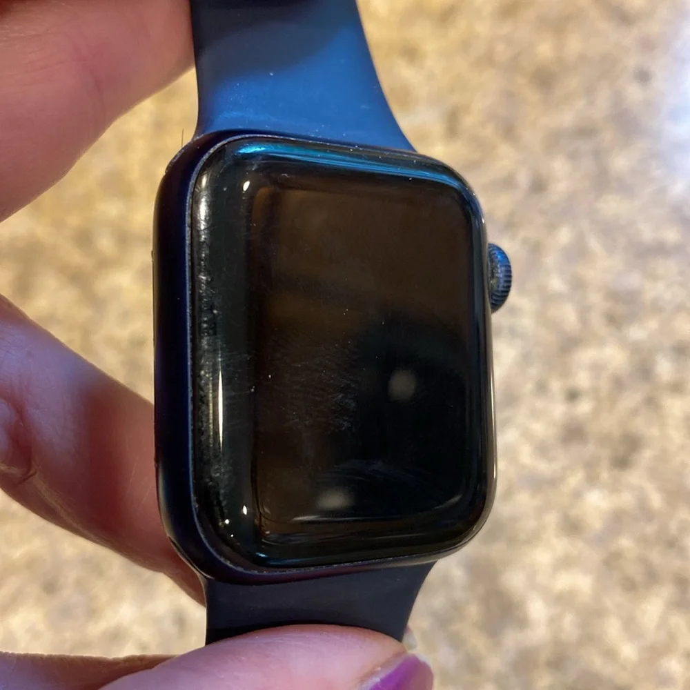 Apple Watch Series 6 GPS 40 mm Blue Aluminum Case Deep Navy SportBand